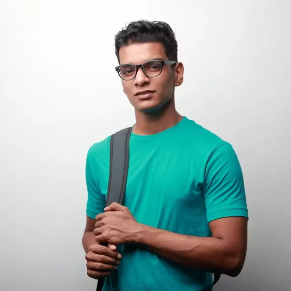 Salim M.